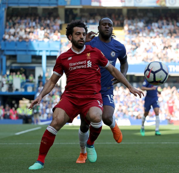 一幅巨大的 一幅巨大的